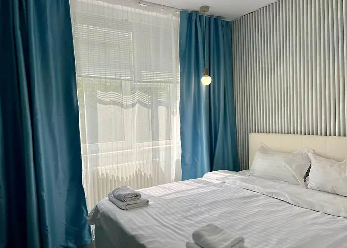 4 Kicks Apartament *